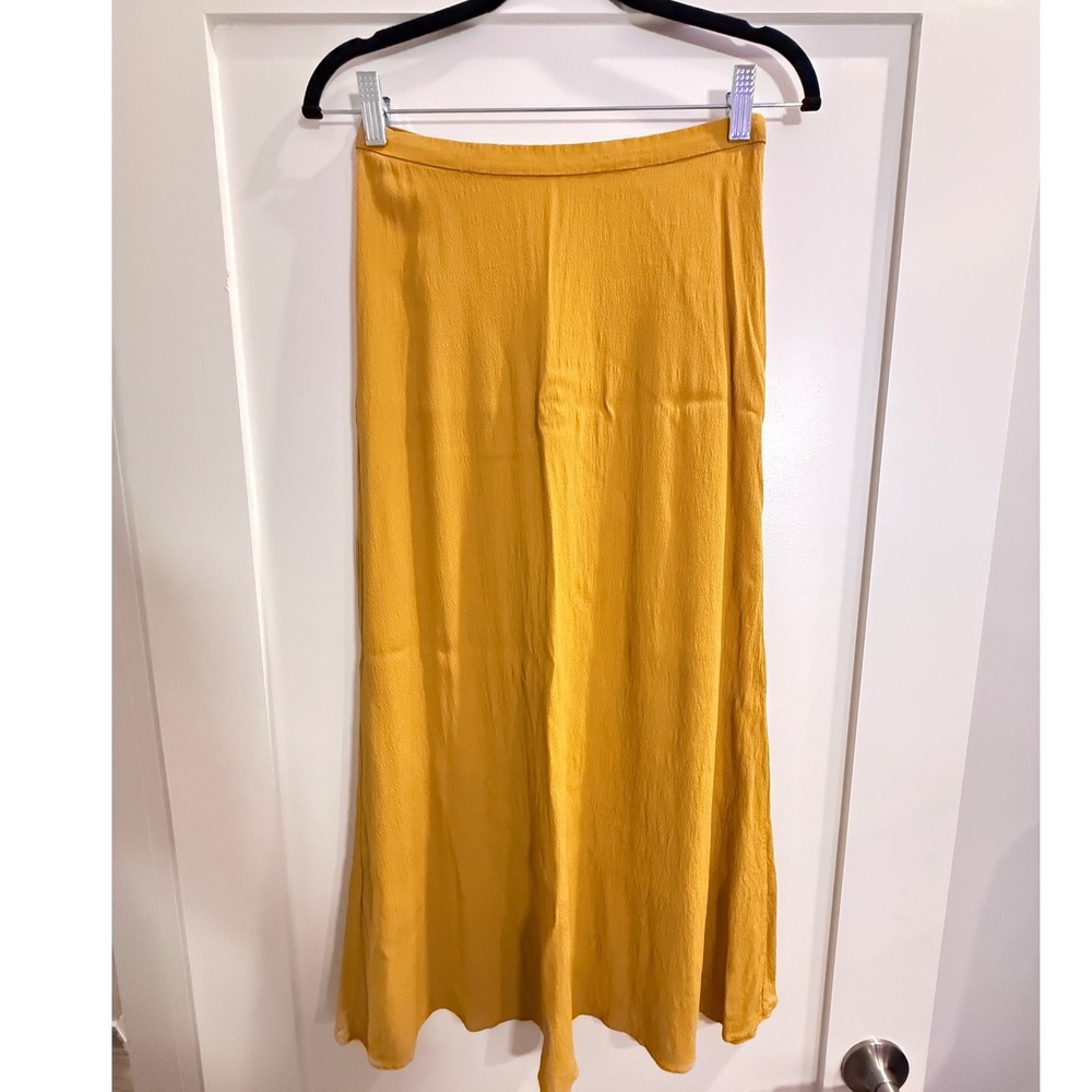 Wilfred‎ Aritzia Mustard Yellow Midi Skirt
